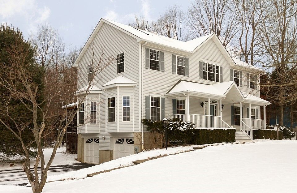 1st image of 1190 Park Ln