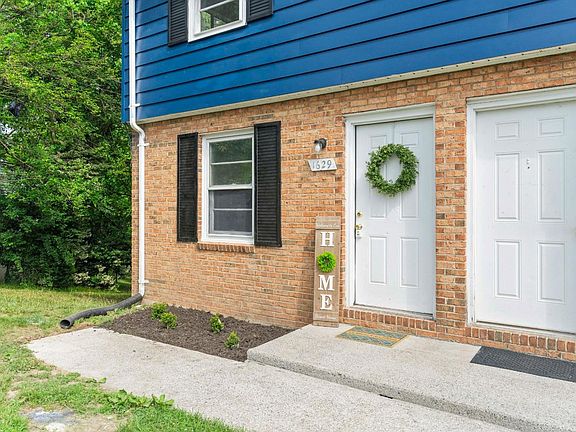 2nd image of 1627 Wallace Ave NE #1629