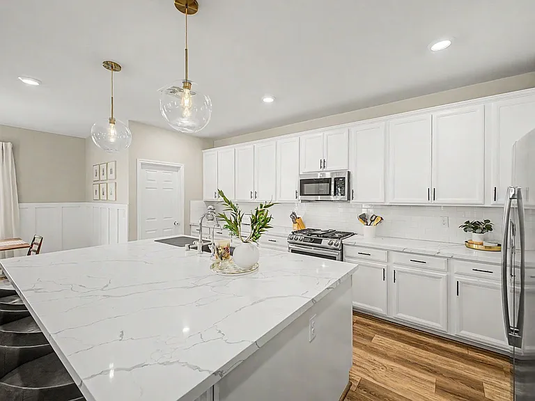 8137 Skye Plum St — Photo 10