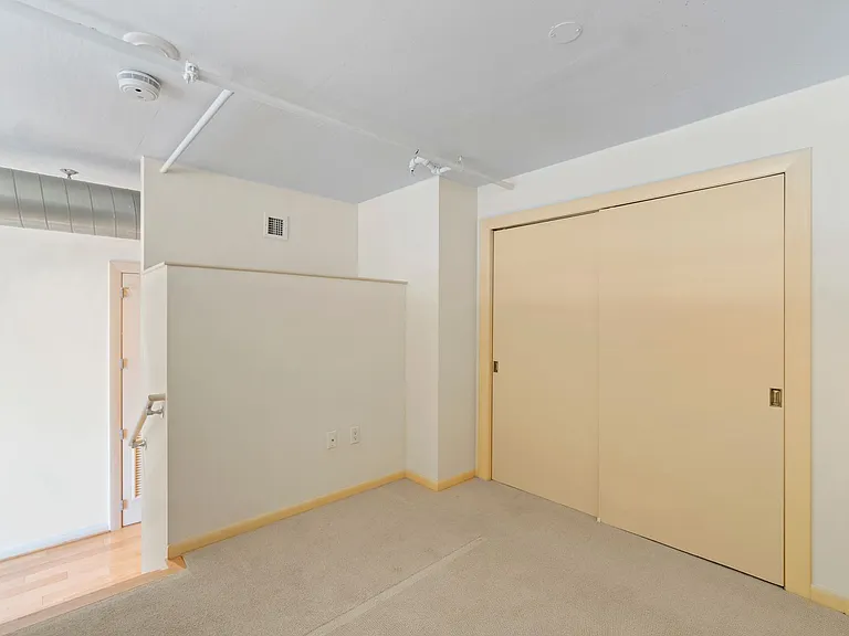 811 4th St NW #1110 — Photo 16
