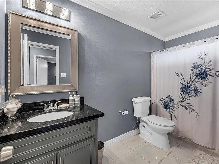 12123 Ravens Nest Ln — Photo 19