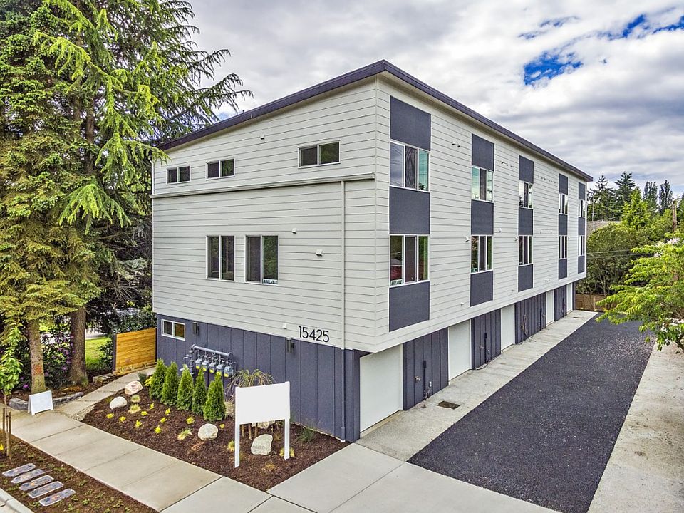 1st image of 15425 2nd Ave NE Unit C