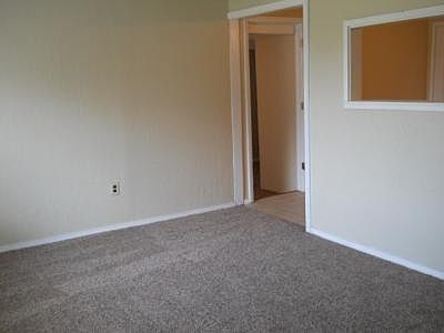 2nd image of 2415 SW E Ave