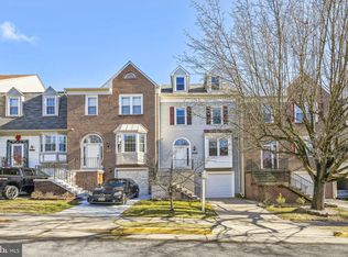 7209 Squirrel Run Ct, Springfield, VA 22152