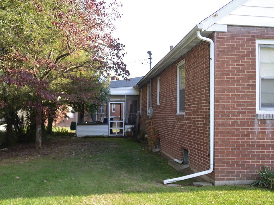 2nd image of 519 Seminole Rd