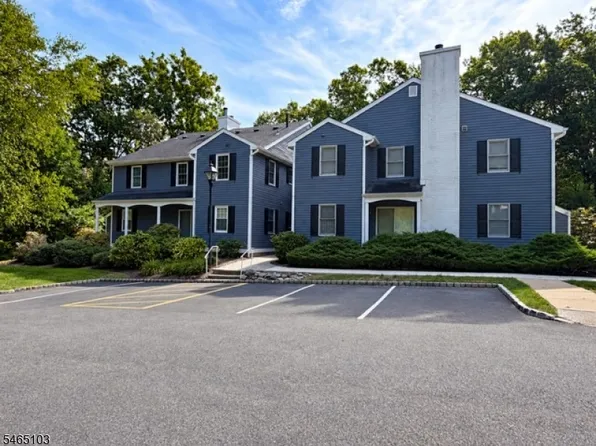 139 Countryside Dr, Bernards Twp., NJ 07920