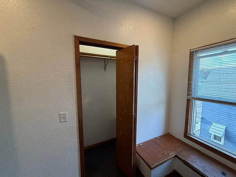 2534 Windsor Ave #2536 — Photo 15