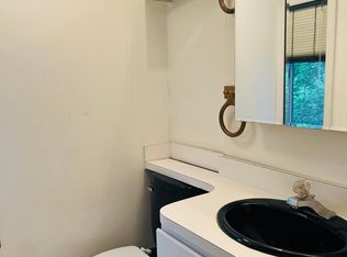 1141 Queen Anne Rd #2, Teaneck, NJ 07666