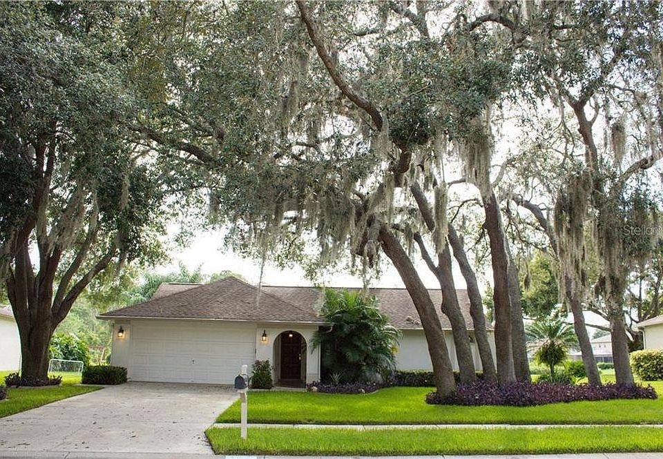 1st image of 19601 Wyndmill Cir