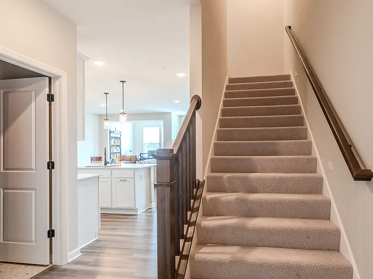 17971 Giants Way — Photo 3