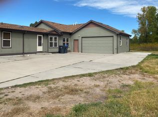 4218 Rock Springs St, Cheyenne, WY 82001