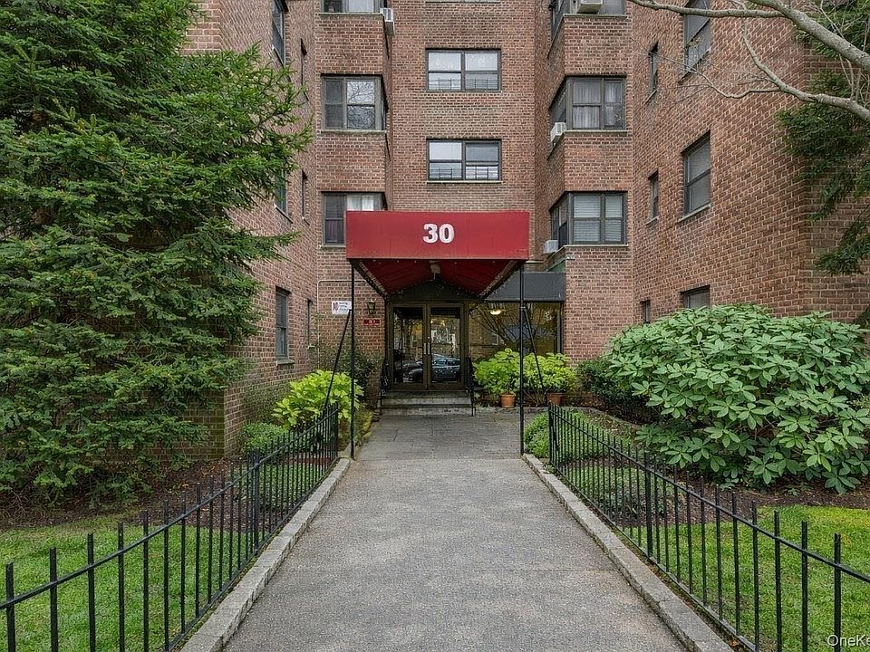 1st image of 30 Fleetwood Avenue #1B