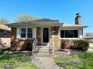 300 Ruth St, Calumet City, IL 60409