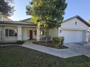 8707 Lighthouse Dr, Bakersfield, CA 93312