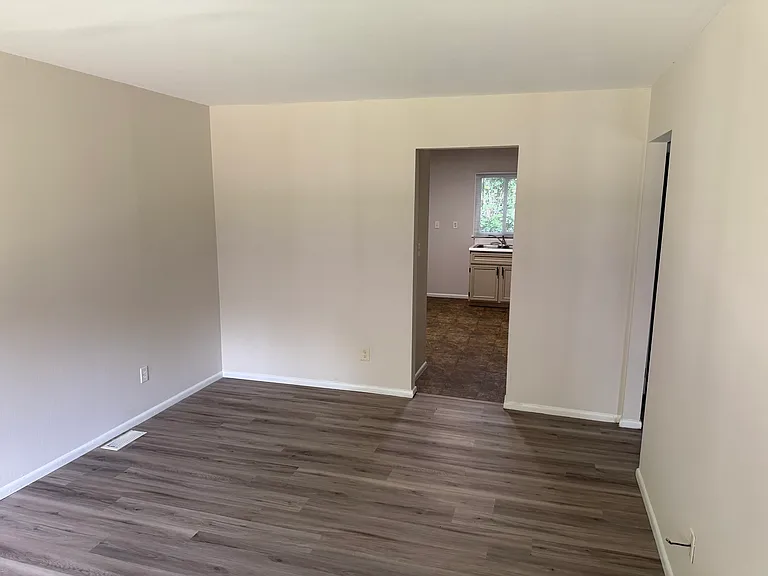 17318 N 2nd St #6 — Photo 3