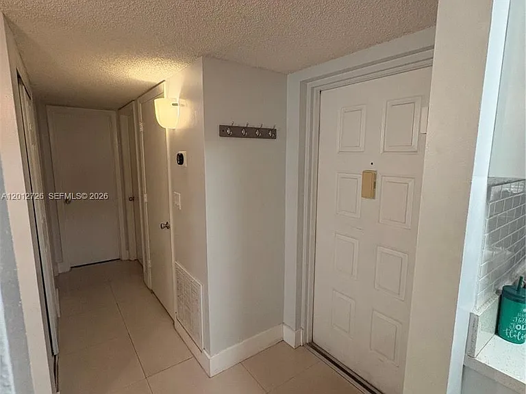 9531 Seagrape Dr #106 — Photo 2