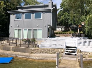 N9265 E Shore Rd, East Troy, WI 53120