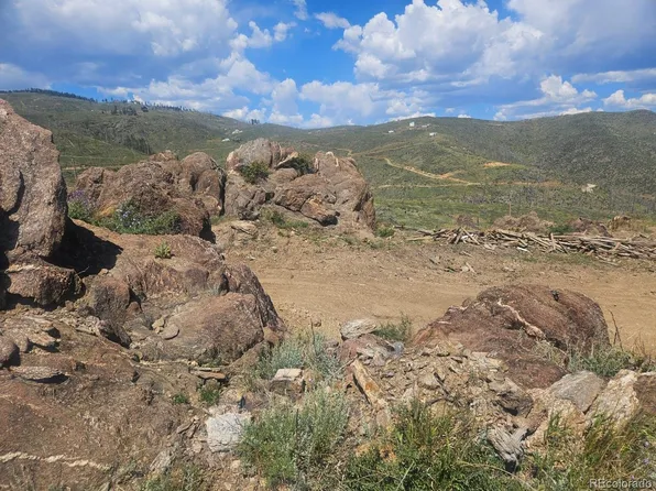 654 Hernia Hill Trail, Bellvue, CO 80512