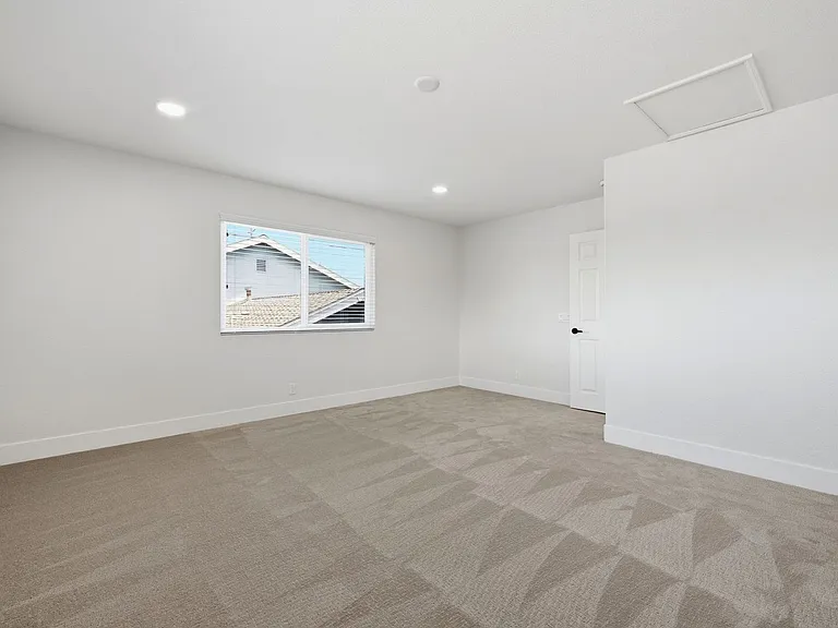 19022 Summerfield Ln — Photo 14
