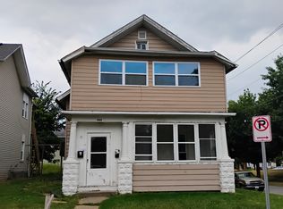 301 E 15th St #2, Davenport, IA 52803