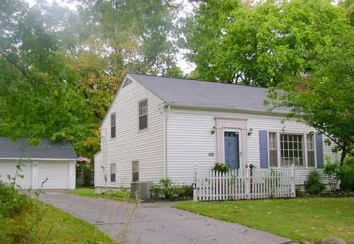 424 Juneway Dr photo 1
