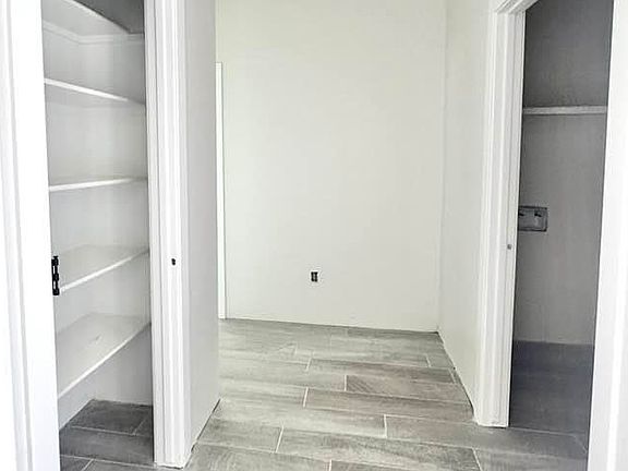 4th image of 3707 Aquamarine Dr