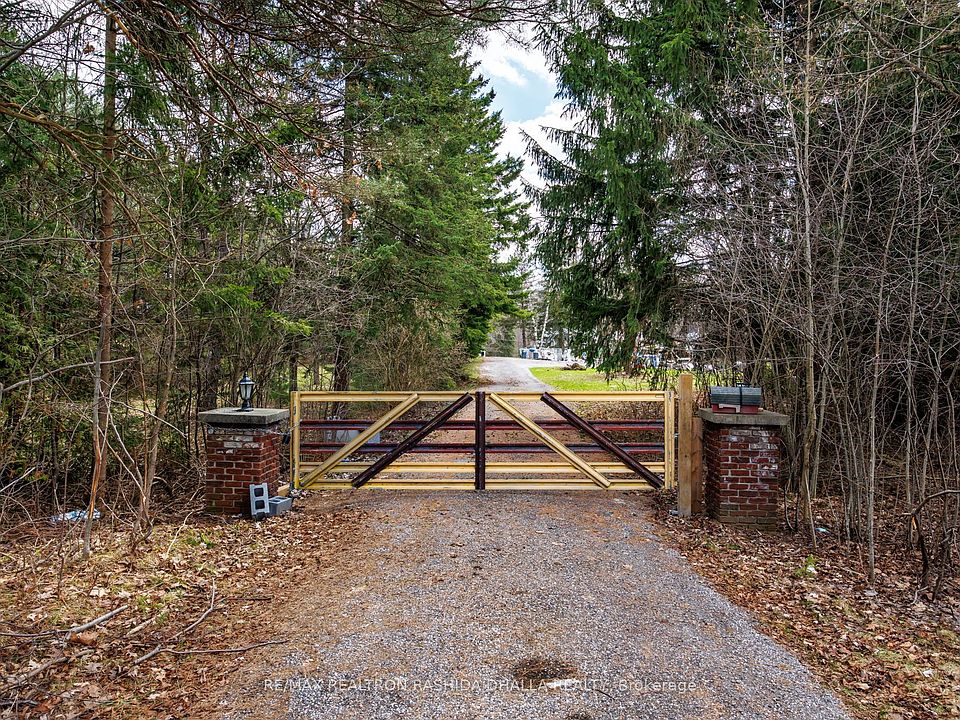 1st image of 443 Goodwood Rd