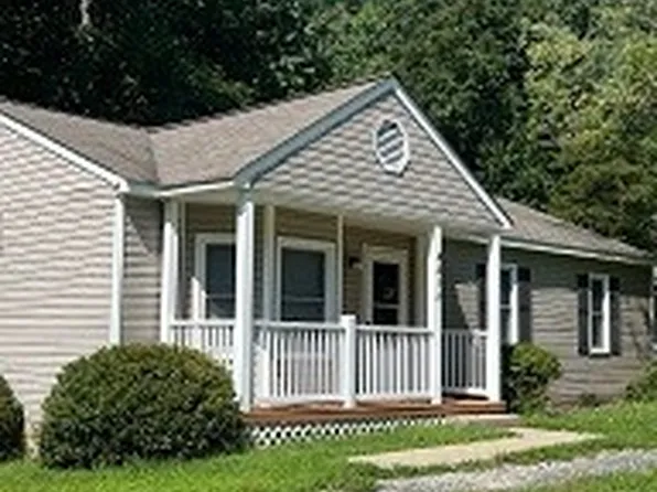 4418 Bridgewood Rd, Midlothian, VA 23112