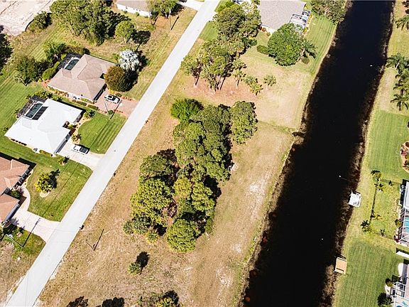 5th image of 288 White Marsh Ln
