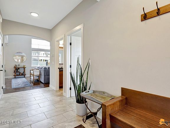 5th image of 4031 Easter Island Cir