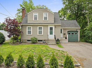22 Jefferson St, Braintree, MA 02184