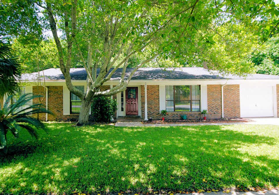 1st image of 531 Driftwood Ln