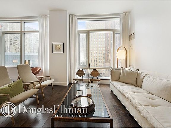 2nd image of 70 Little St W #6J