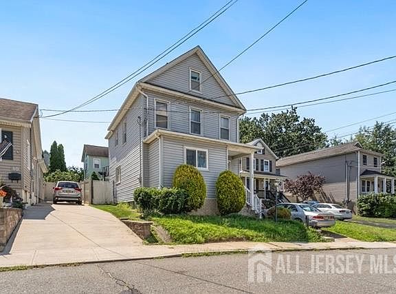4th image of 26 Dane St