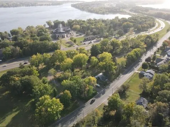 12207 Lake Ln N, Lindstrom, MN 55045