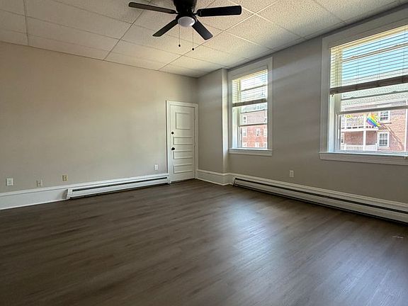 5th image of 68 Front St #7