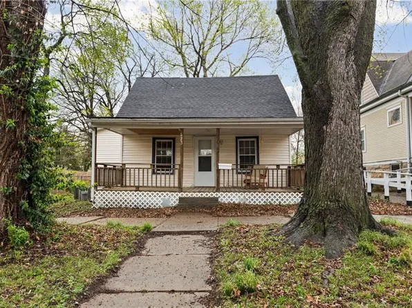 223 S Maple St, Ottawa, KS 66067