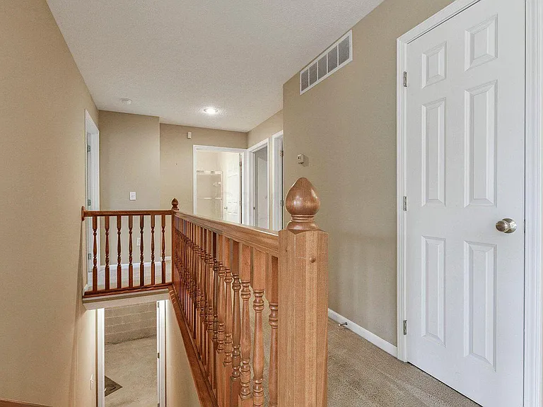 2691 Abbey Knoll Dr — Photo 11