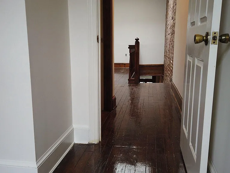 604 9th St NE #9 — Photo 15