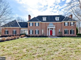 5 Solitude Ct, Lothian, MD 20711