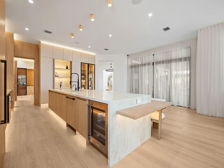 5735 SW 104th Ter — Photo 17