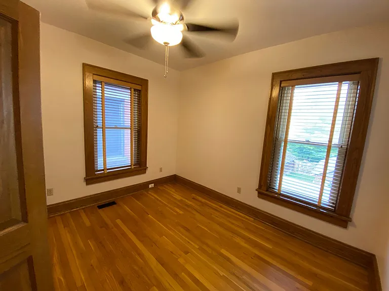 629 Dennison Ave — Photo 2