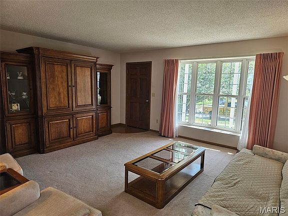 5th image of 1522 Berry Ct