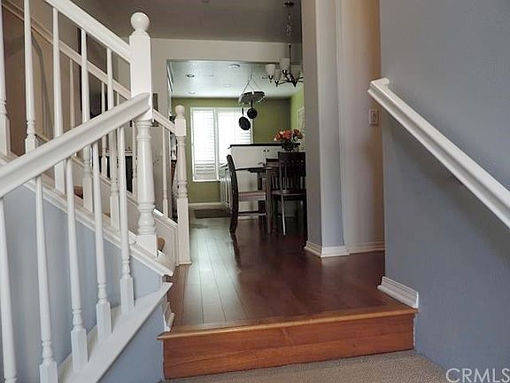 5th image of 5406 W 149th Pl Unit 3