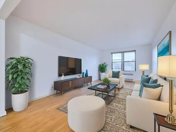 100 Ocean Pkwy APT 4K, Brooklyn, NY 11218