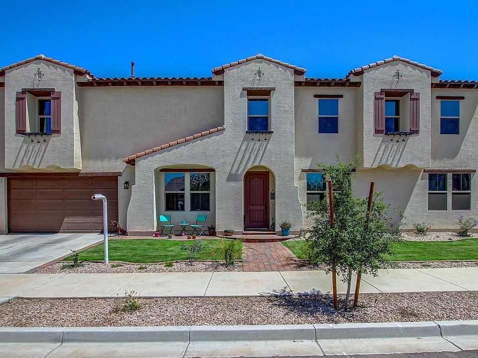 1st image of 21422 E Via De Arboles