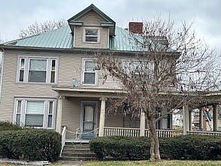 2nd image of 400 N 7th St