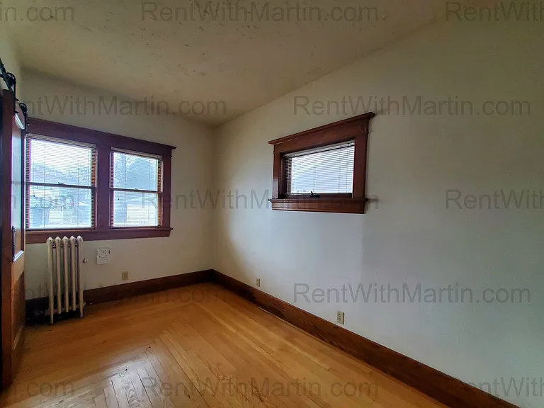 313 Denver St — Photo 12