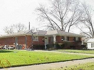 1st image of 17135 Lee St