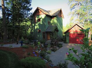 1702 Stringer Gap Rd, Grants Pass, OR 97527